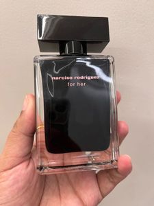 narciso for her