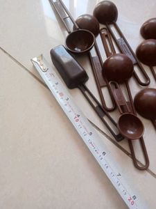 Chocolate Spheres with Scoops