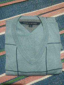 V neck sweater by Tommy Hilfiger