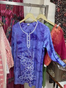 Vibrant Purple Tie-Dye Kurta with Floral Embroider