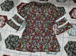 Floral Print Top with Lace Accents