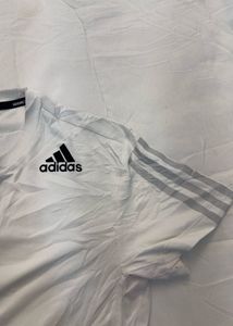 adidas M size women's sports t-shirt