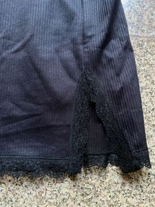 H&amp;M Ribbed Lace Trim Mini Skirt