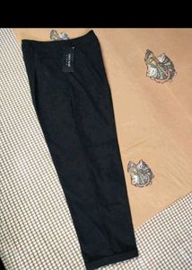 Chic Black Belted Trousers