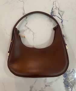 Chic Brown Hobo Shoulder Bag