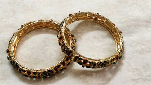 1gm Gold Jadau Kundan Set of 2