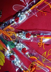 Fully new Designer Rakhi Set (4pis)