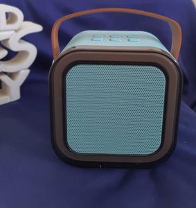 Retro|Portable Bluetooth Speaker &amp; Microphone Set
