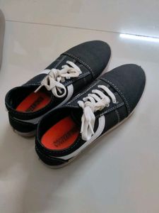 Casual Black Sneakers