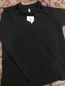 Aahwan Black Choker Top