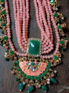 Elegant Pink Beaded Necklace Set