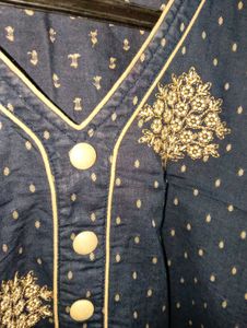 Blue Embroidered Kurta with V-Neck💙
