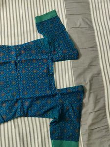 Beautiful Teal kurta with Intricate Pattern