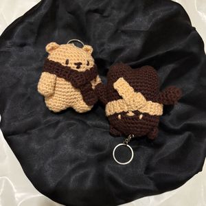 winter bear crochet couple keychain