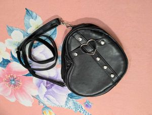 Heart-Shaped Black Sling Bag | Cute Crossbody