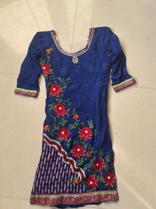 Blue Embroidered Kurta