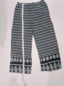 STYLE UNION Black &amp; White Printed Palazzo