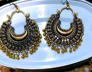 5 Stunning Blue &amp; Silver Statement Earrings