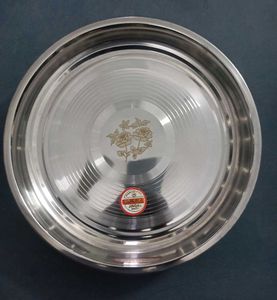 Dinner Plates 4 pcs New
