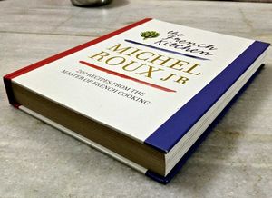 French Kitchen: 200 Food Recipes by Roux, Michel