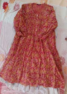 less used Set of 3 Women's frocks