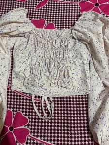 Floral Print Long Sleeve Top