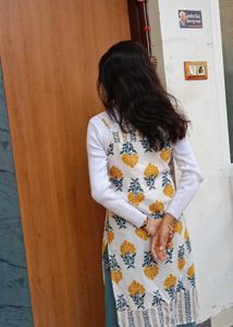 Floral Print Ethnic Kurta