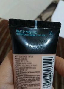 Maybelline Fit Me Matte Foundation