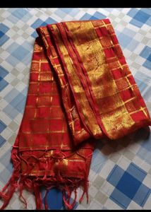 Vibrant Red & Gold Silk dupatta