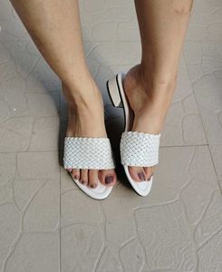 Women's  Flats