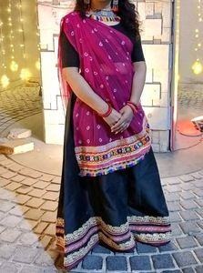 Elegant Black Lehanga Choli with Pink Dupatta