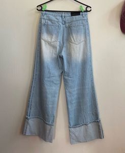 Light Wash Wide Leg Jeans
