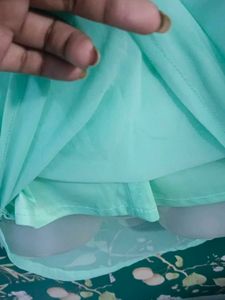 Stylish Sleeveless Mint Green Top