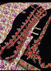 Pakistani Suit