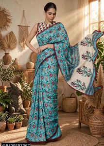 Beautiful Floral Print Saree