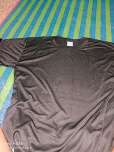 Black Tshirt