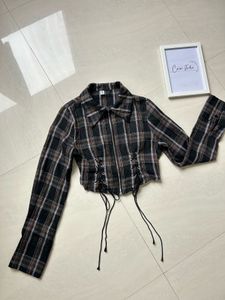 corset type full sleeve shirt