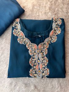 Teal Kurta Set with Intricate Embellishments