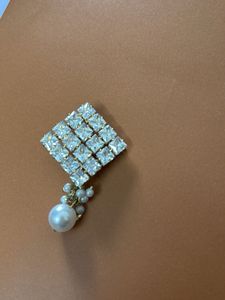 Elegant Diamond and Pearl Brooch