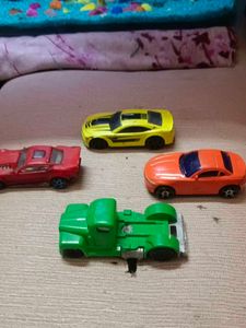 Set of 4 hot wheels Toy Cars