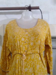 Beautiful Yellow Printed Kurta