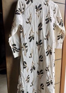 Brand new off-white floral print kurta