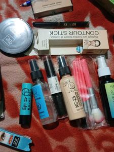 Mixed Makeup Bundle