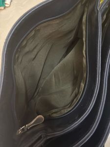 Ultra-Organized Multi-Compartment Tote Bag