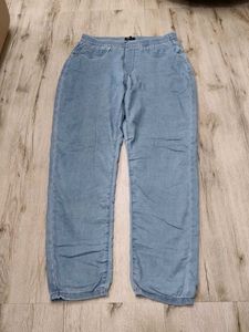 Ma5833 DNMX Light Wash Denim waist 32 inches