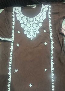 Embroidered kurta set