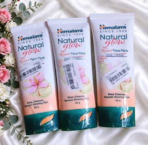 Himalaya Natural Glow Kesar Face Pack (3 x 50g)