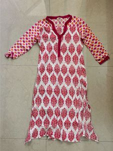 Pretty pink and White cotton kurti 🌸