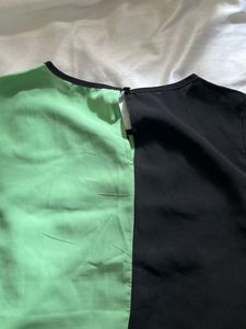 Colorblock Sleeveless Top