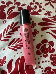 Preloved Shiseido Lip Gloss